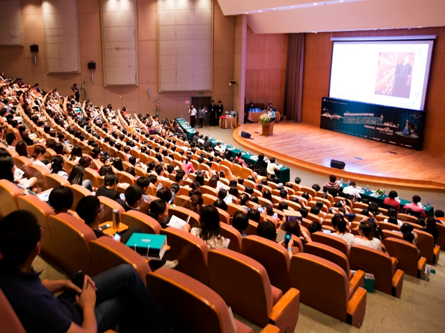 第四届复旦馨然荟女性幸福力峰会 生命的不可思议