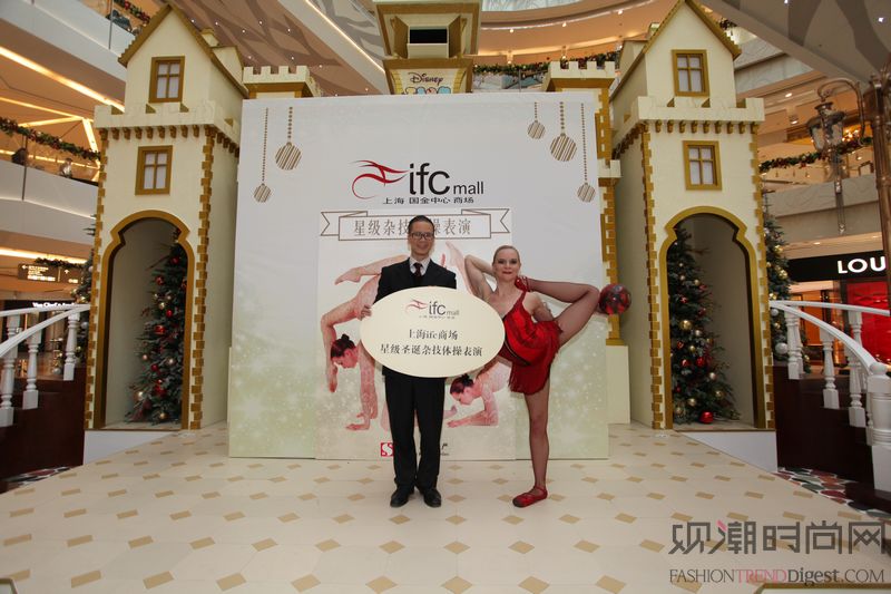 上海ifc商场 星级圣诞杂技...
