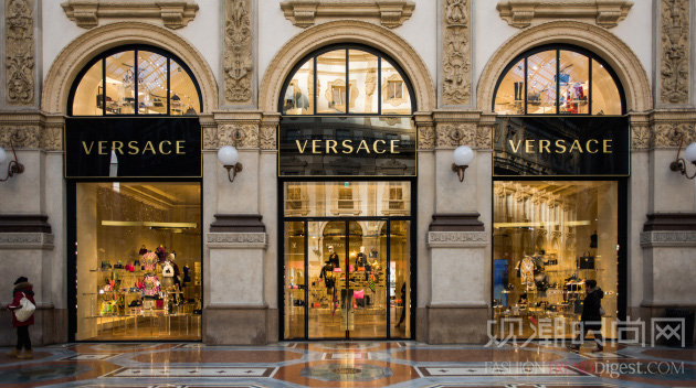 Versace高管表示201...