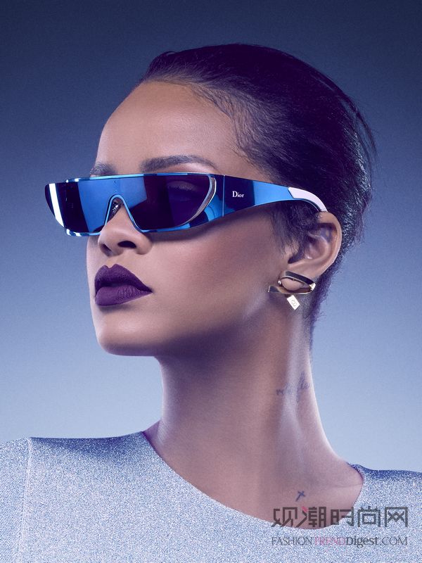 迪奥携手蕾哈娜推出全新太阳眼镜