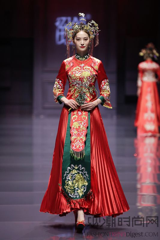 中国风尚时装周，倒叙上演一场...