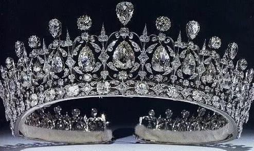 带你云看贵族们的钻石王冠