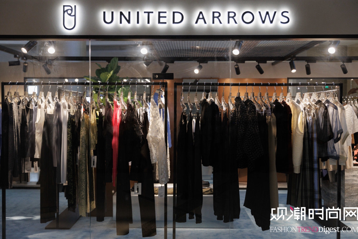 UNITED ARROWS ...