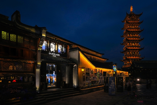 寻香尽头 「艺」出好戏 法国...