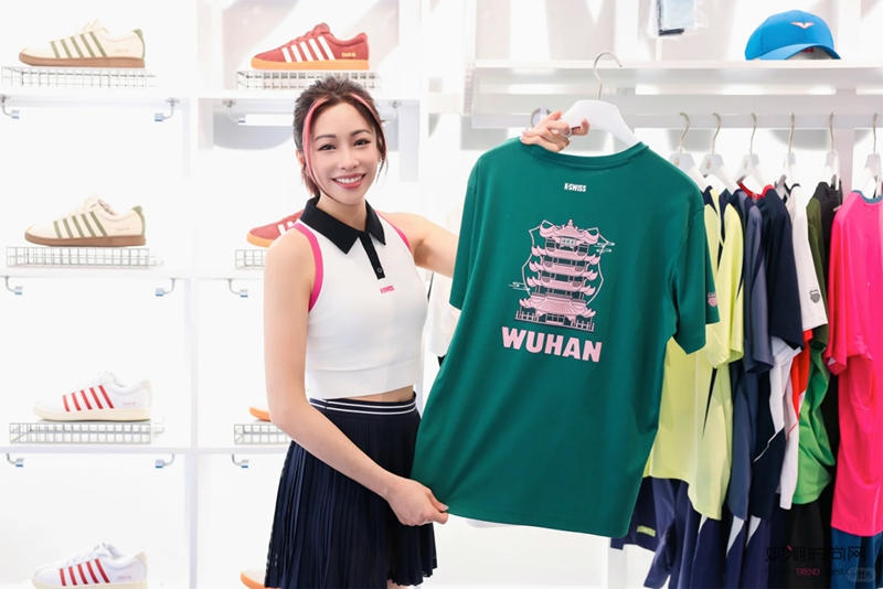 深耕中国网球赛季，K·SWI...