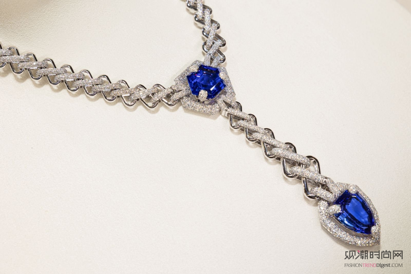 Pomellato宝曼兰朵焕...