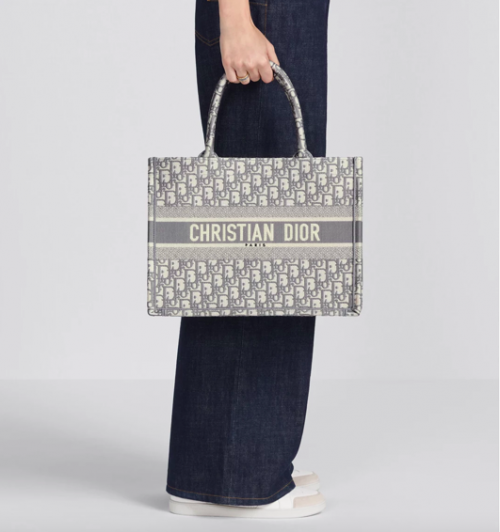 DIORʥ�QBook Tot...