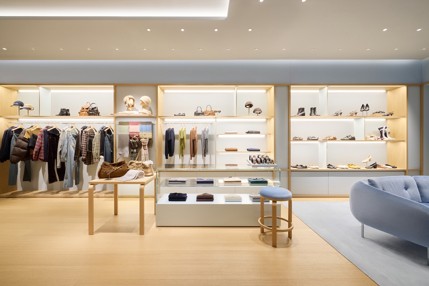 MIU MIU 澳门四季名店...