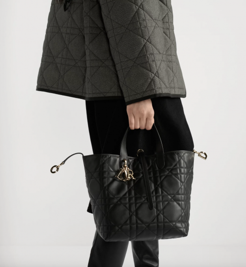 首只Dior避坑指南：从“能...