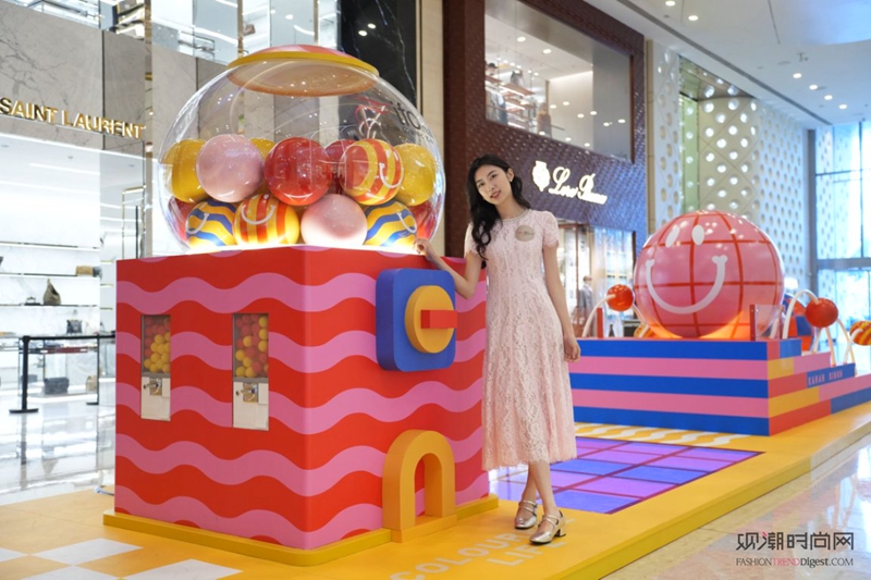 上海ifc商场　色彩五月—...