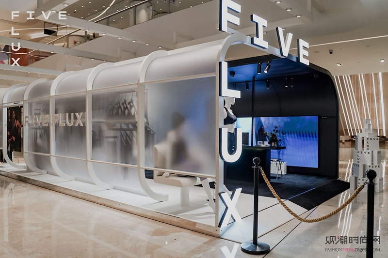 FIVE FLUX ׵...