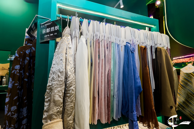 27家品牌与20家“柯桥优选...