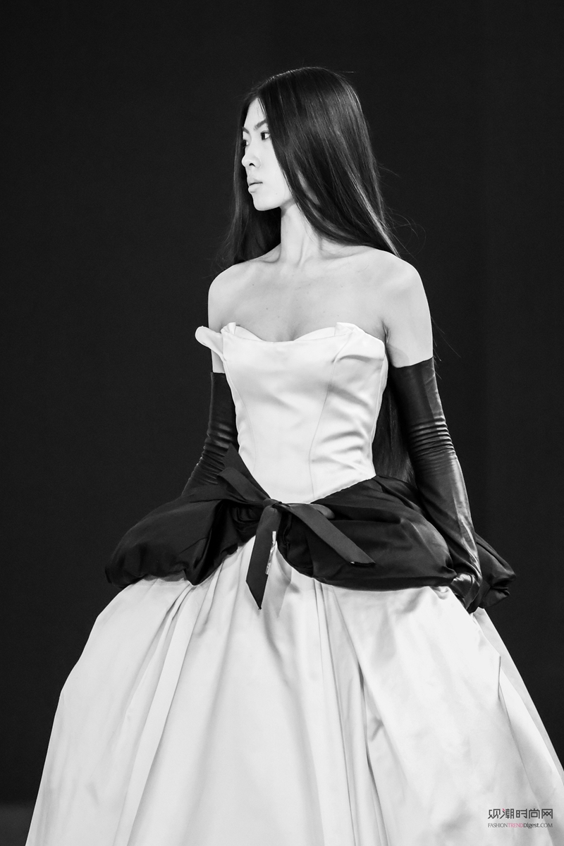 Vera Wang HAUT...