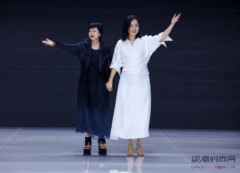 “南方丝巢×吕越”——携锦裳...