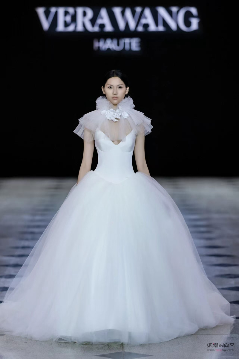 Vera Wang HAUT...