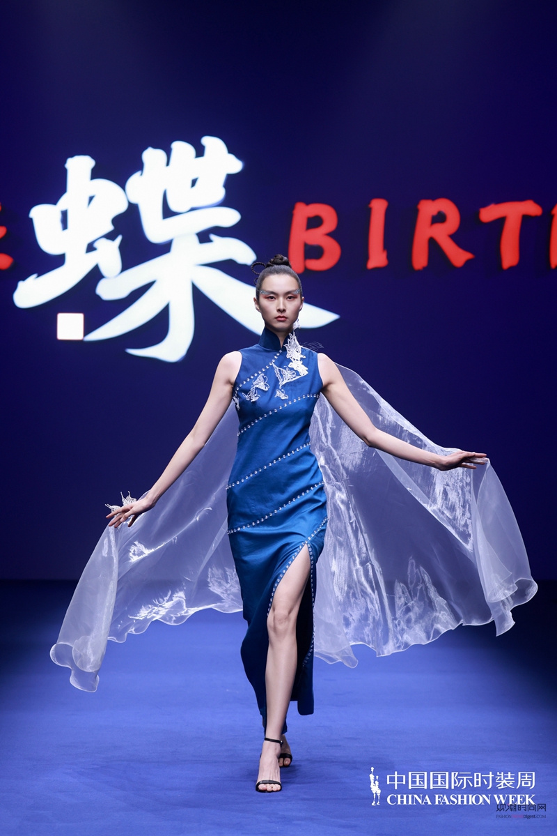 化茧之蝶：干士·成昊“蜡染+...