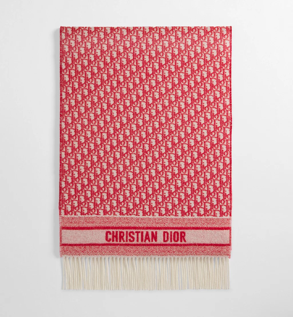 春节臻礼：以DIOR匠心之作...