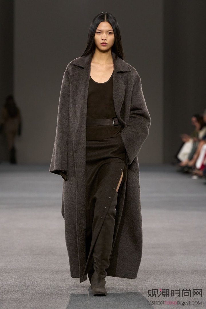 Max Mara 2026 ...