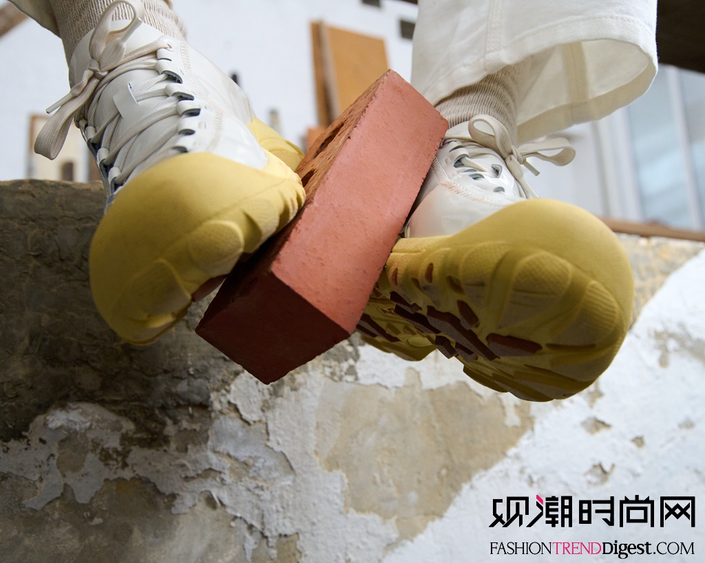 KEEN 携手 PHILEO...