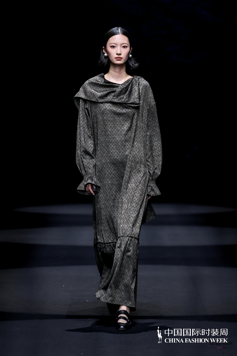 栖野藏锦:KIPMIC ST...