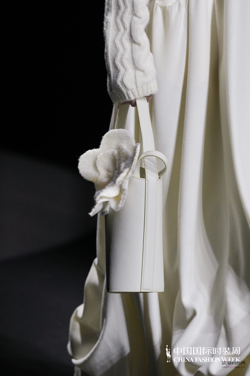 栖野藏锦:KIPMIC ST...