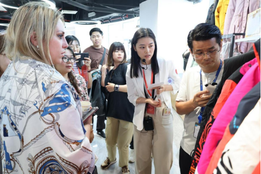 Ԧ�����ı�ƾ� ����ʱ������...