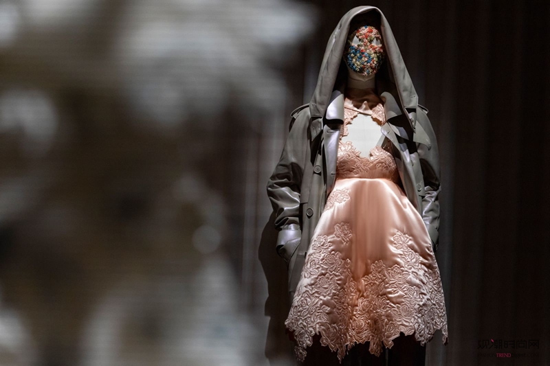 McQueen: 表象之下 ...