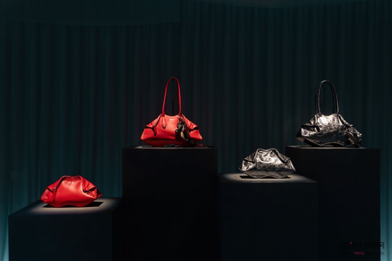 McQueen: 表象之下 ...