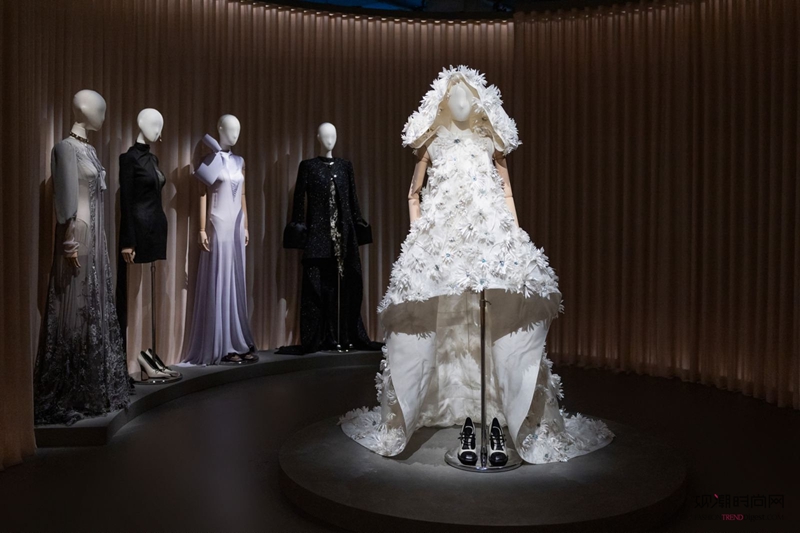 McQueen: 表象之下 ...