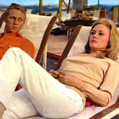 12. 費•唐納薇（Faye Dunaway）, 1968<br>
因《邦妮與克萊德》一舉成名的費•唐納薇是上世紀70年代最紅的女星之一。她在電影TheThomasCrownAffair里穿的這條白色牛仔褲是造型師手工制作的。<br>
 