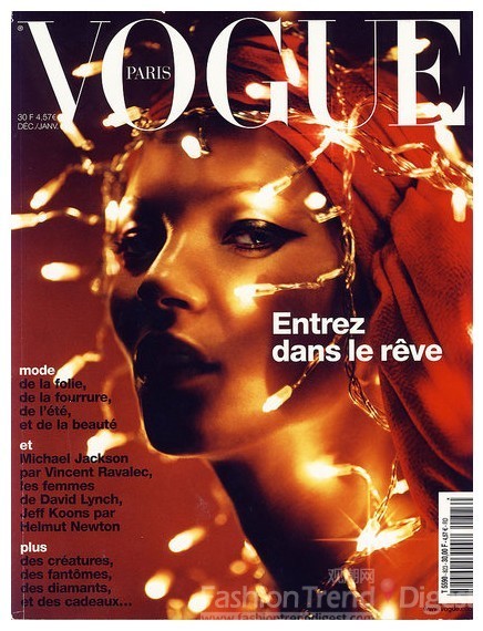 14. 2002年12月刊的法國《VOGUE》，超模凱特•莫斯(Kate Moss)擔(dān)任模特，沒有任何強(qiáng)烈的鎂光燈，僅僅一些小燈泡讓模特的臉感覺更加富有創(chuàng)意。 