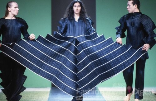 31. Issey Miyake, 1994春夏 