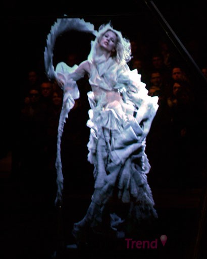 22. Alexander McQueen, 2007秋冬<br>
幻影精灵，迷幻中产生了错觉。<br>
 