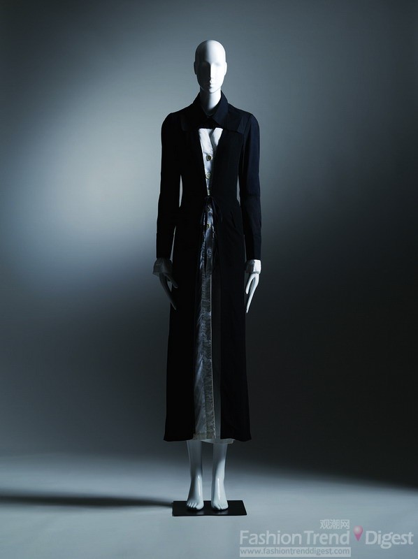 3  <br>
Ann Demeulemeester  Spring / Summer 1993  <br>
 