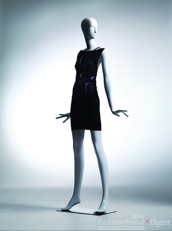 4  <br>
Anthony Vaccarello  Spring / Summer 2009  <br>
 