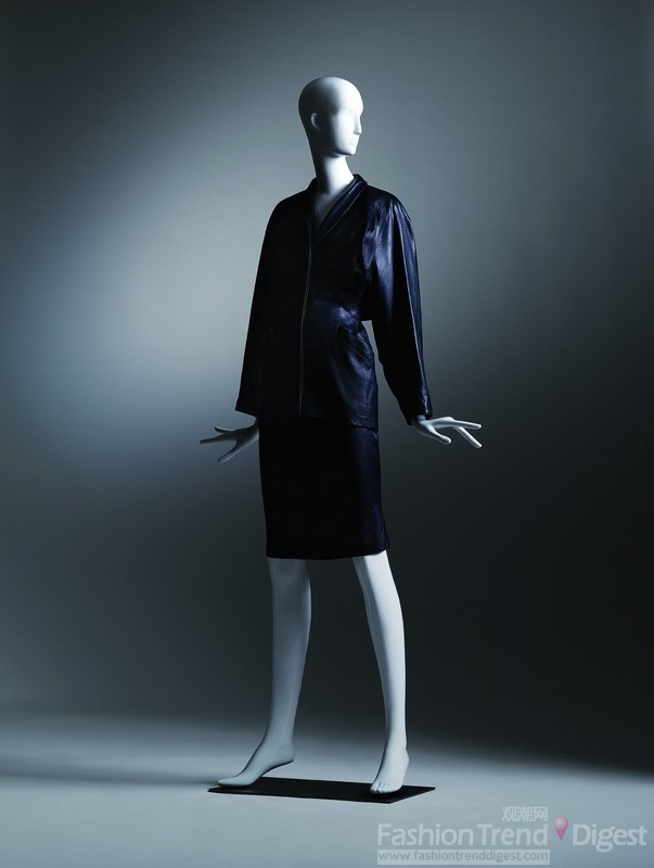 5  <br>
Azzedine Ala.a  Fall / Winter 1984  <br>
 