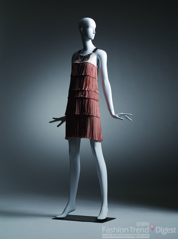 27  <br>
Lanvin  Spring / Summer 2003  <br>
 