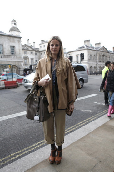 �׶�ʱװ�ܽ���