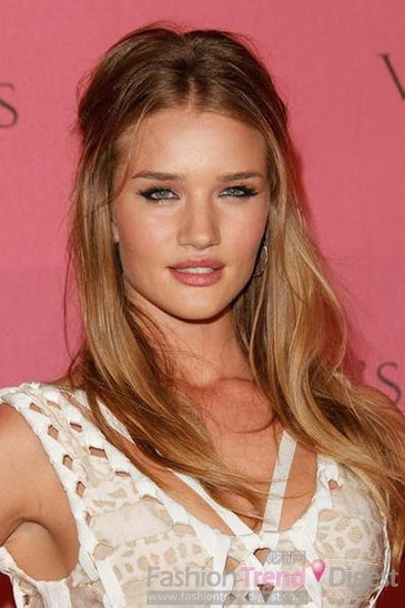 Rosie Huntington-Whiteley ڼŮORԸ