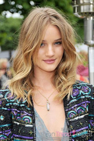 Rosie Huntington-Whiteley ڼŮORԸ