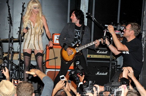 ̵Taylor Momsen̨װ