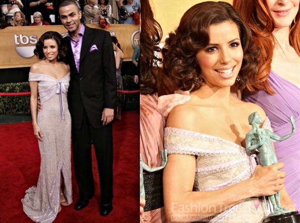 4. 2006年演员工会奖红毯上，伊娃•朗格利亚 (Eva Longoria)变成一个让人怜爱的小女人，甜美的薰衣草紫裸肩礼服迷露香肩，卷卷的BOB头，看起来更加娇媚可人。 