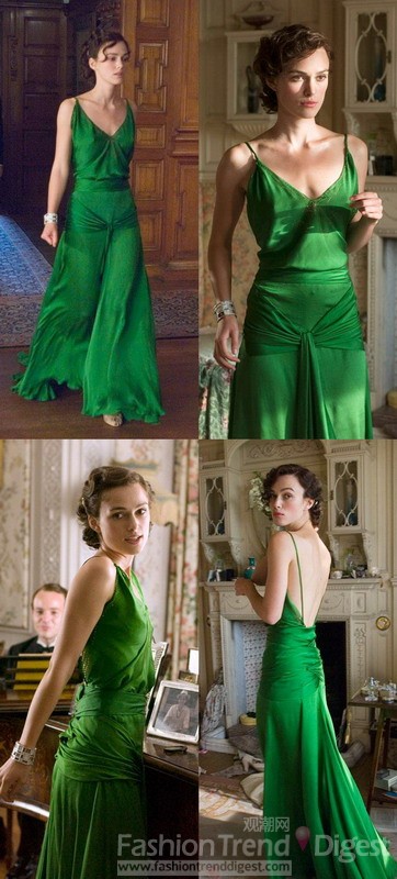 8、Keira Knightley in 《Atonement》(2007)<br>
時至今日，電影中的服裝有了明顯的質變。即使是《Atonement》這么古典的英倫電影，即使Jacqueline Durran為Keira Knightley設計的這一襲翠綠色真絲長裙優雅而復古，那胸前的吊帶、直至腰部的大露背，也顯示出一種現代的誘人性感。這件禮服毫無疑問成為了當年最令人難忘的銀幕服裝。別致的翠綠色，簡單卻暗藏精致細節的典雅設計，KK單薄的身材，穿上之后反而成為了最適合它的不二人選。每當看到這樣的她，都有一種和劇中暗含的悲情氛圍如出一轍的心碎。所有的這一切，都與復古有關。當經過幾個時代的潮流變幻，還能看到這樣溫婉柔美的設計，靜止時如雕琢的玉器，跳動時如涓細的河流，流淌在英國鄉間小路上，成為讓人永生難忘的畫面。<br>
 