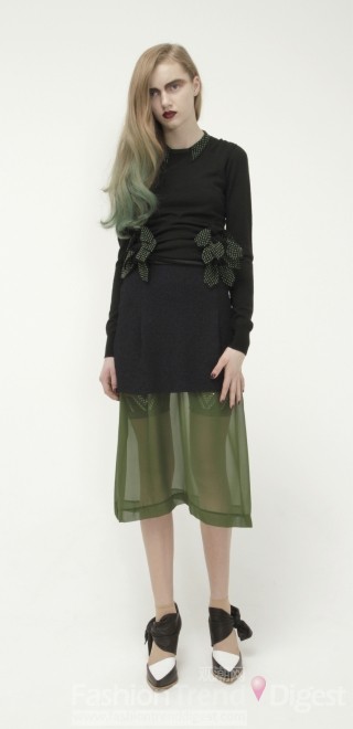 2011ﶬձʱװȡ CFDƳLOOKBOOK