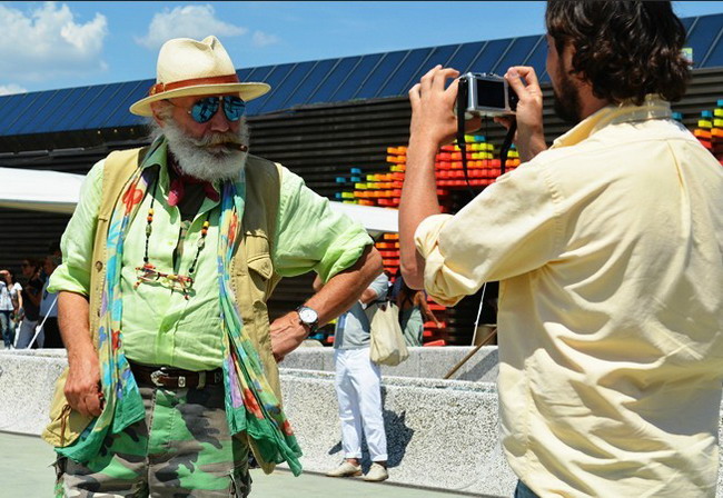 Tommy Ton����ʱװ�������  ��ɫ���˵�����