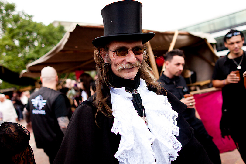 莱比锡哥特（Wave Gotik）音乐节 