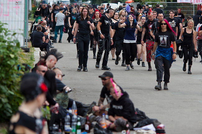 ���������أ�Wave Gotik�����ֽ� ���ط�ļ��е�