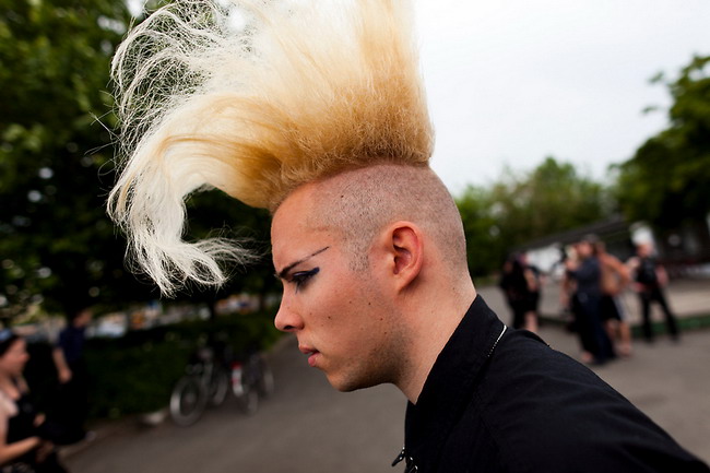 ���������أ�Wave Gotik�����ֽ� ���ط�ļ��е�