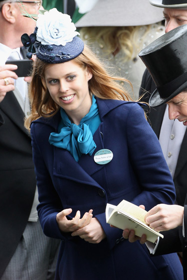 2011 Ascot�ʼ������᣺ñ��ʢ��