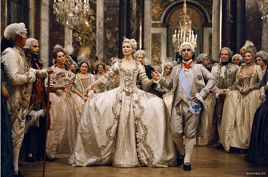 8. 克里斯汀•邓斯特 (Kirsten Dunst), 《绝代艳后》（Marie Antoinette） 